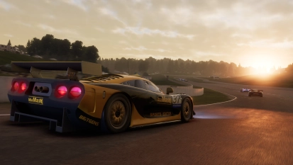 Pracht en praal in nieuwe Project Motor Racing trailer