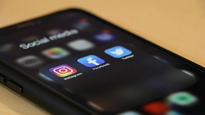 VK gaat social media verbieden voor jongeren onder 16 jaar