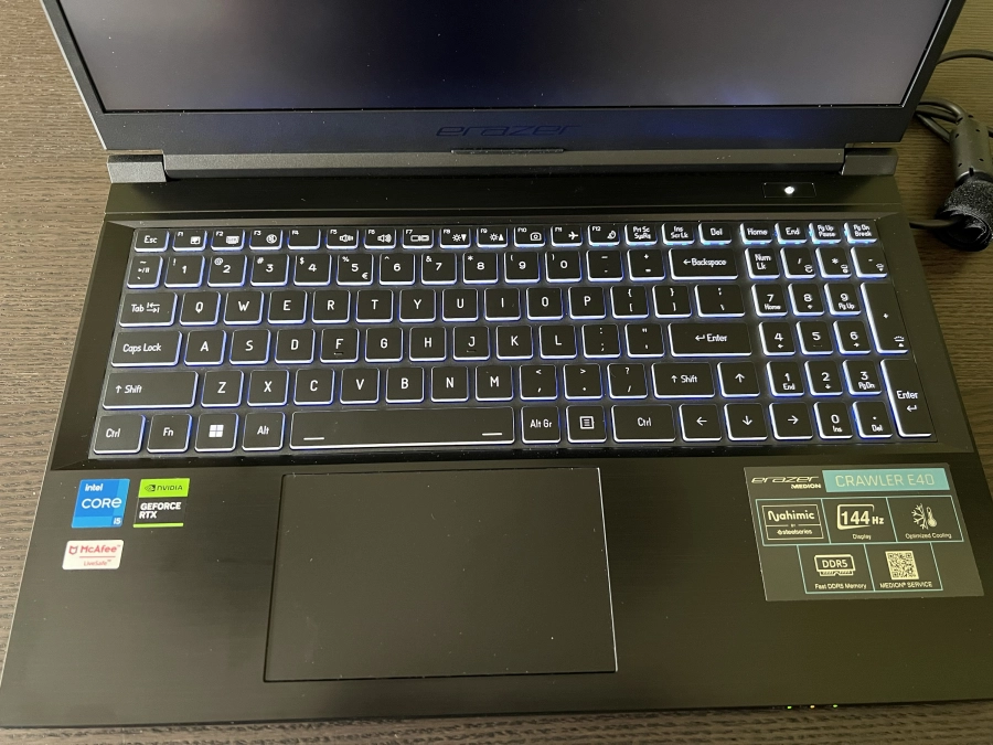 ERAZER Crawler E40 unboxing and hardware 1
