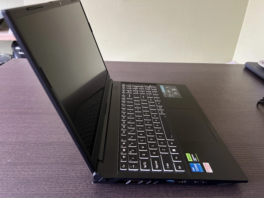 ERAZER Crawler E40 unboxing and hardware 7