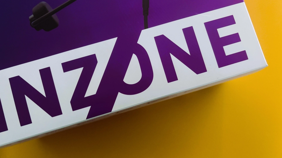 Sony Inzone H6 Air review box